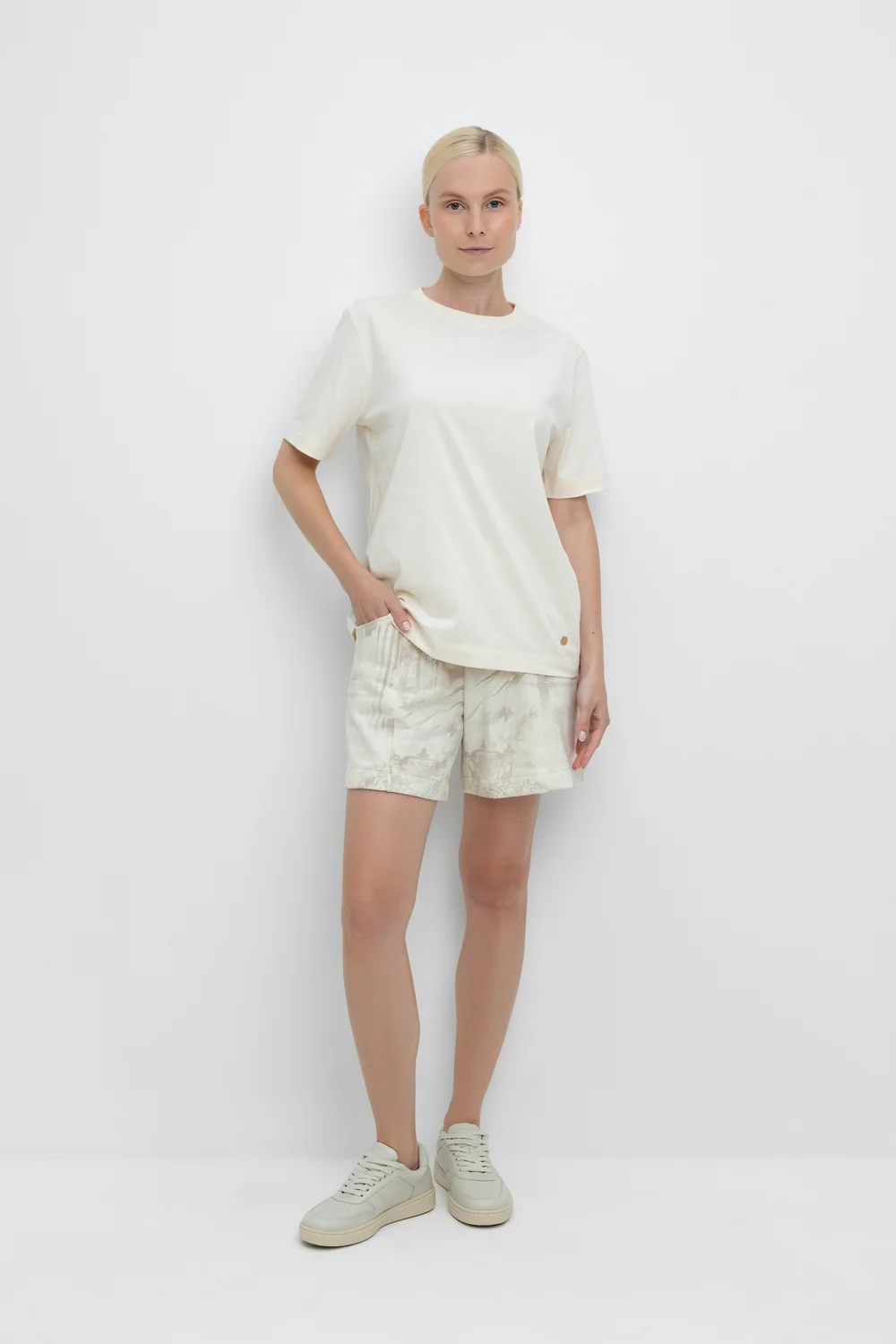 СКИДКИ!! до 31.03.VERY NEAT Шорты ЕВТ 4048