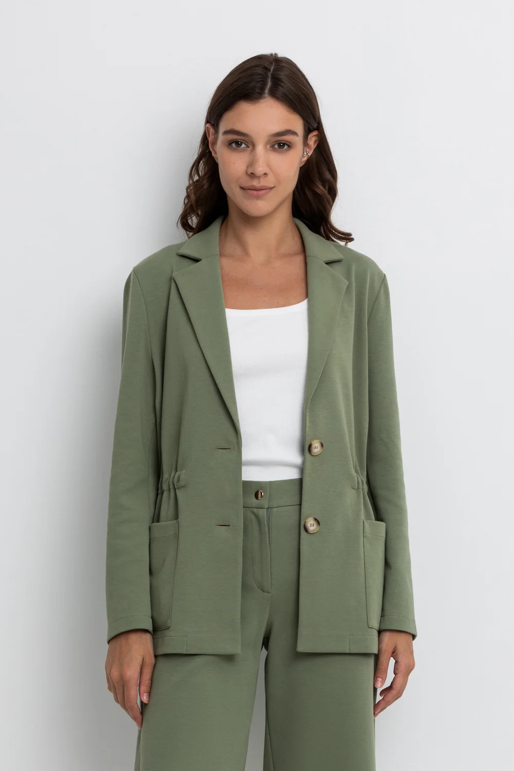 СКИДКИ!! до 31.03.VERY NEAT Жакет ЕВТ 3218