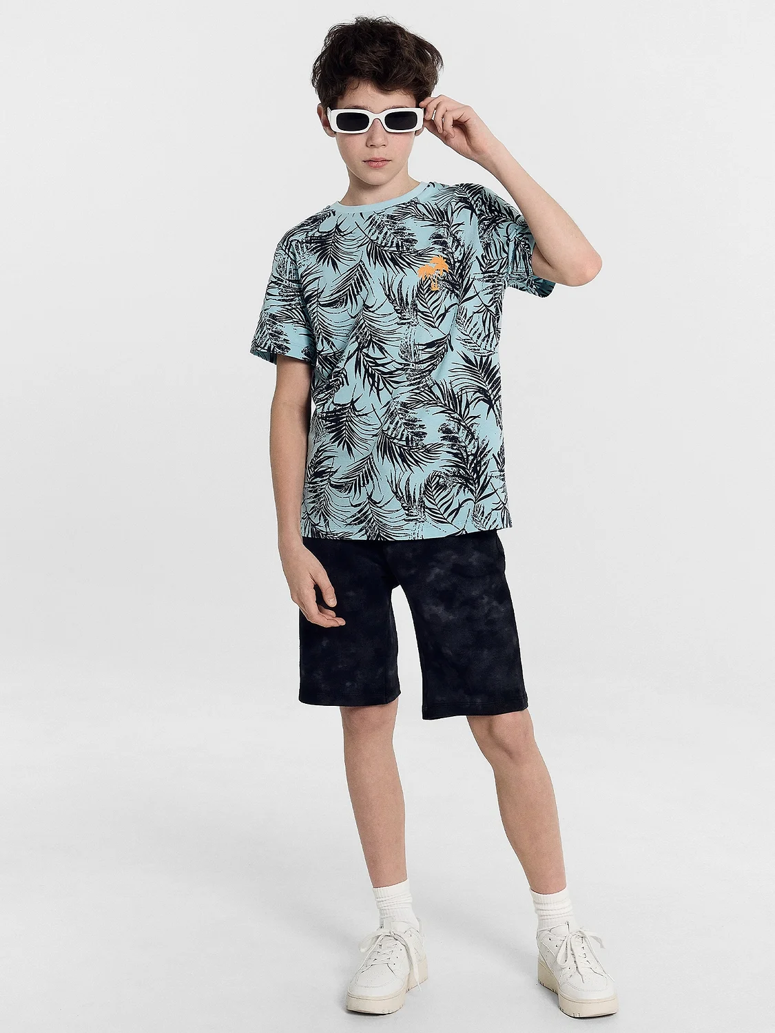 MARK FORMELLE Шорты 133329