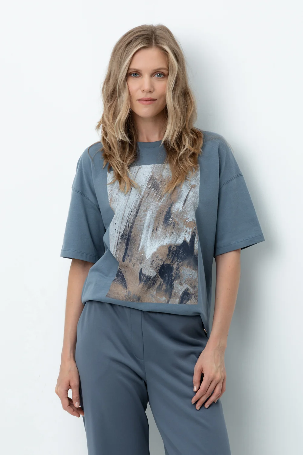 СКИДКИ!! до 31.03.VERY NEAT Фуфайка ЕВТ 3230