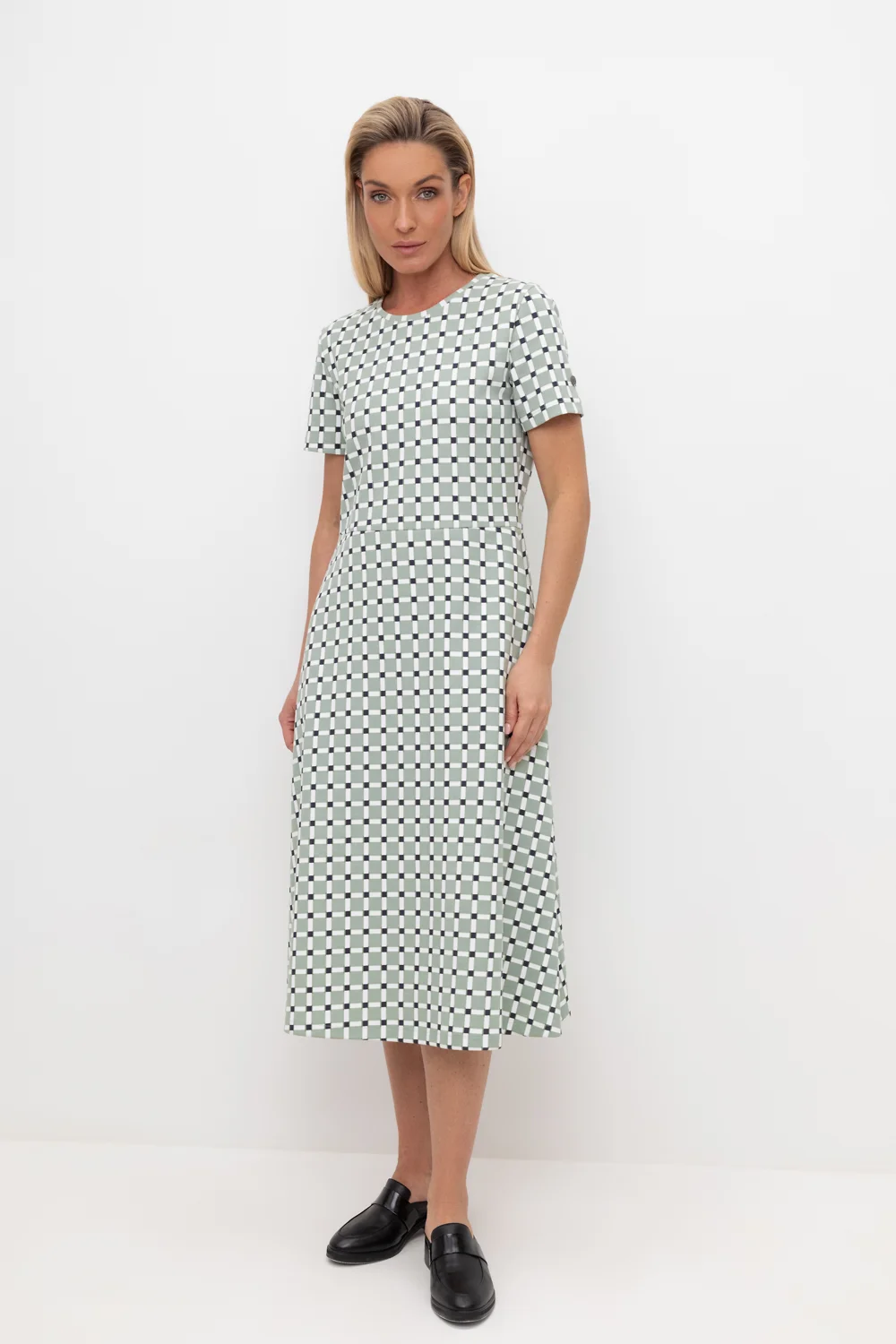 СКИДКИ!! до 31.03.VERY NEAT Платье ЕВТ 5044