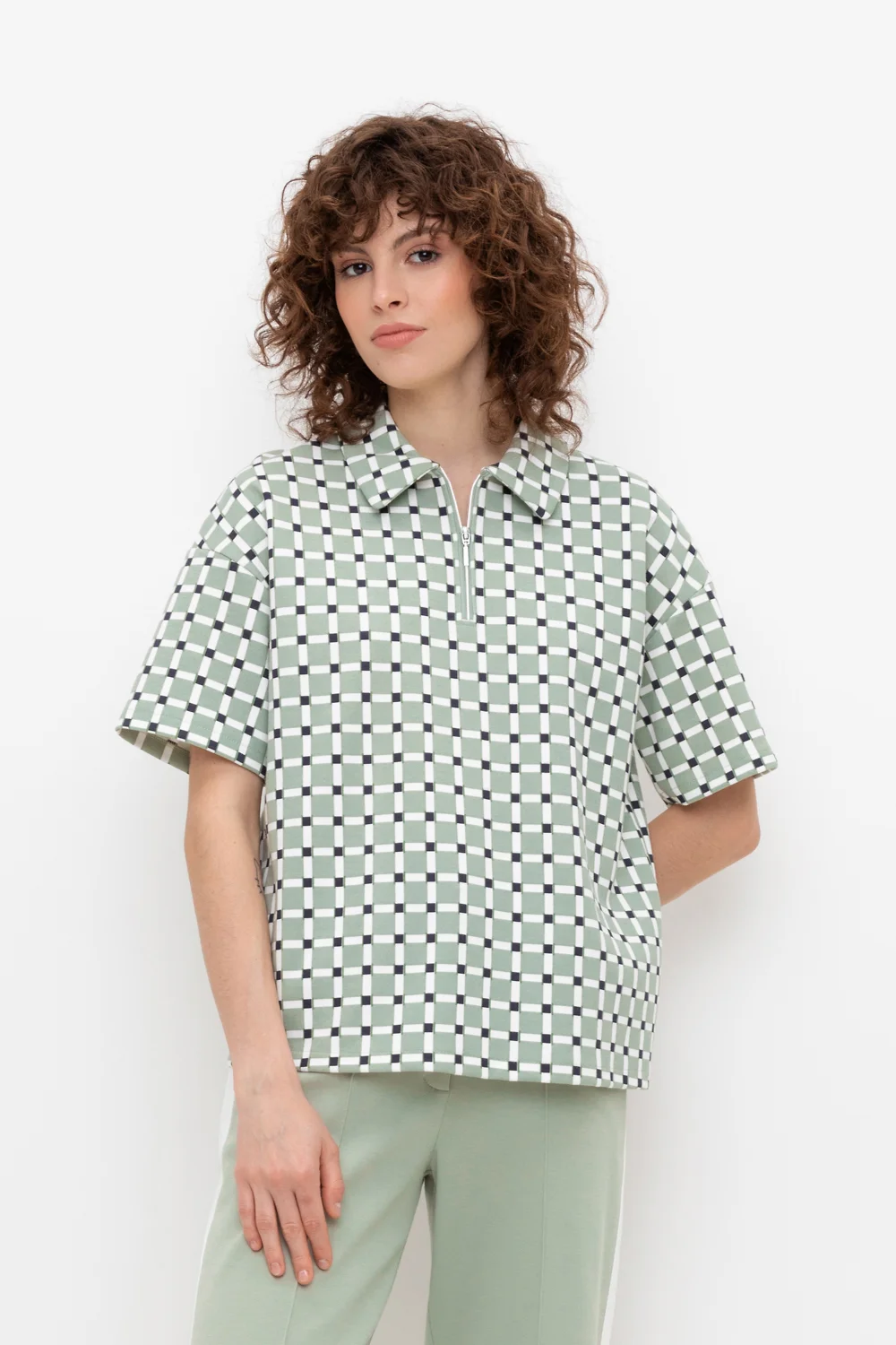 СКИДКИ!! до 31.03.VERY NEAT Фуфайка ЕВТ 3210