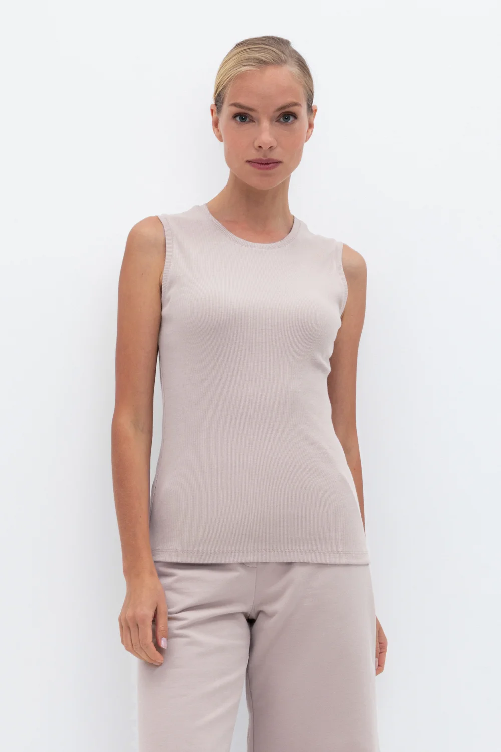 СКИДКИ!! до 31.03.VERY NEAT Майка ЕВТ 3037/24