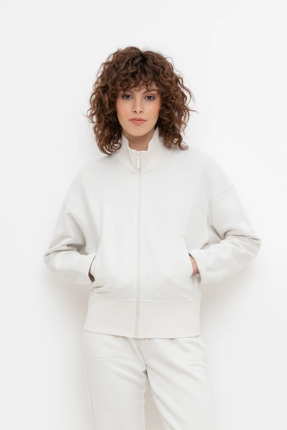 СКИДКИ!! до 31.03.VERY NEAT Жакет ЕВТ 3206