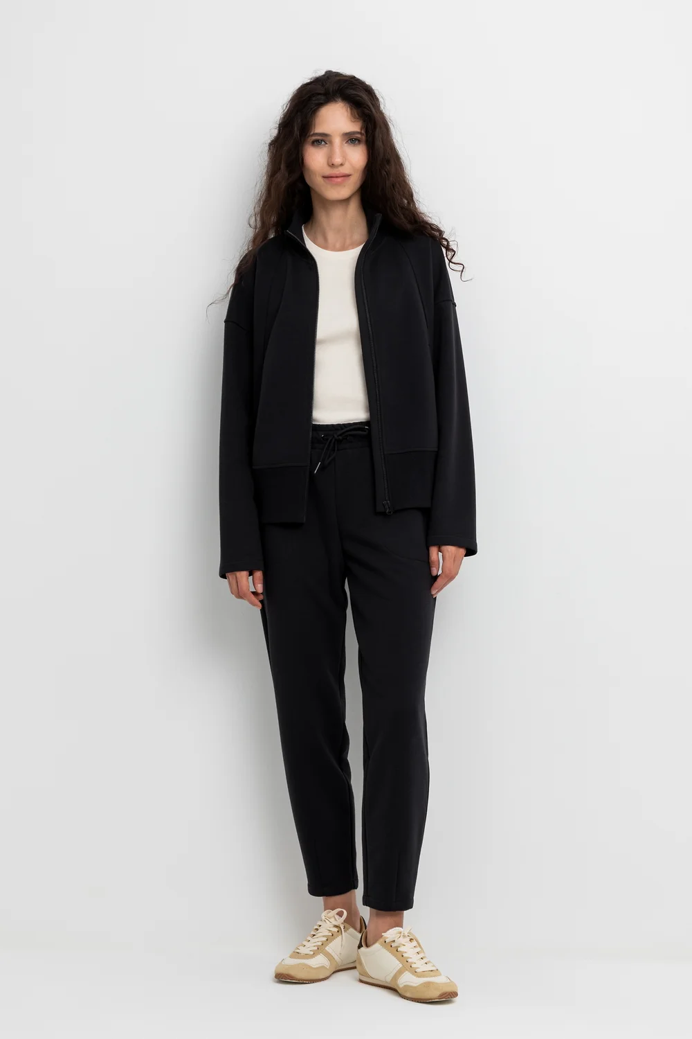 СКИДКИ!! до 31.03.VERY NEAT Жакет ЕВТ 3206