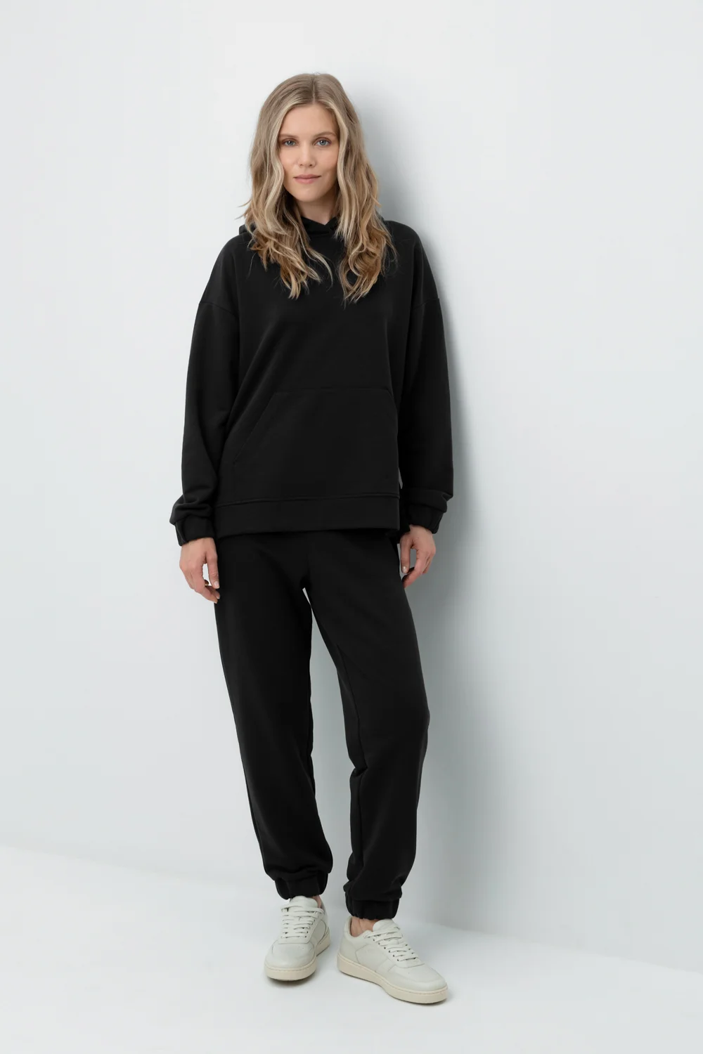 СКИДКИ!! до 31.03.VERY NEAT Брюки ЕВТ 4109