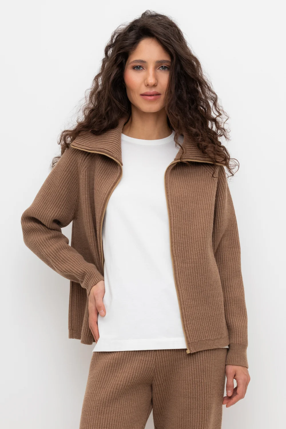 СКИДКИ!! до 31.03.VERY NEAT Жакет ЕВ 30185/ш