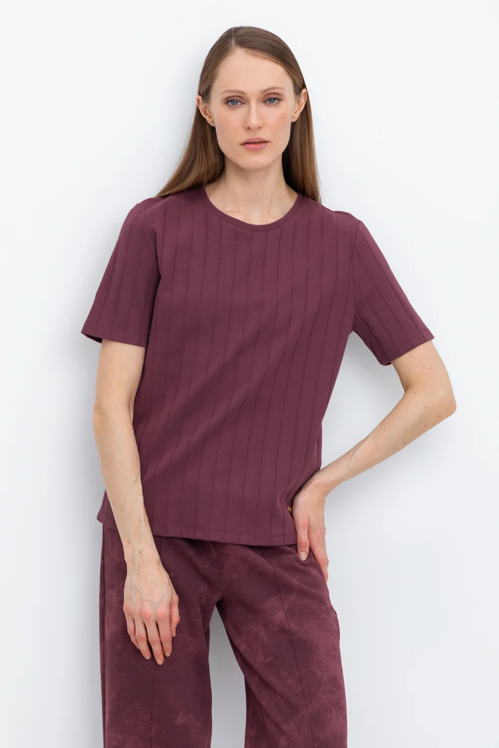 СКИДКИ!! до 31.03.VERY NEAT Фуфайка ЕВТ 3217