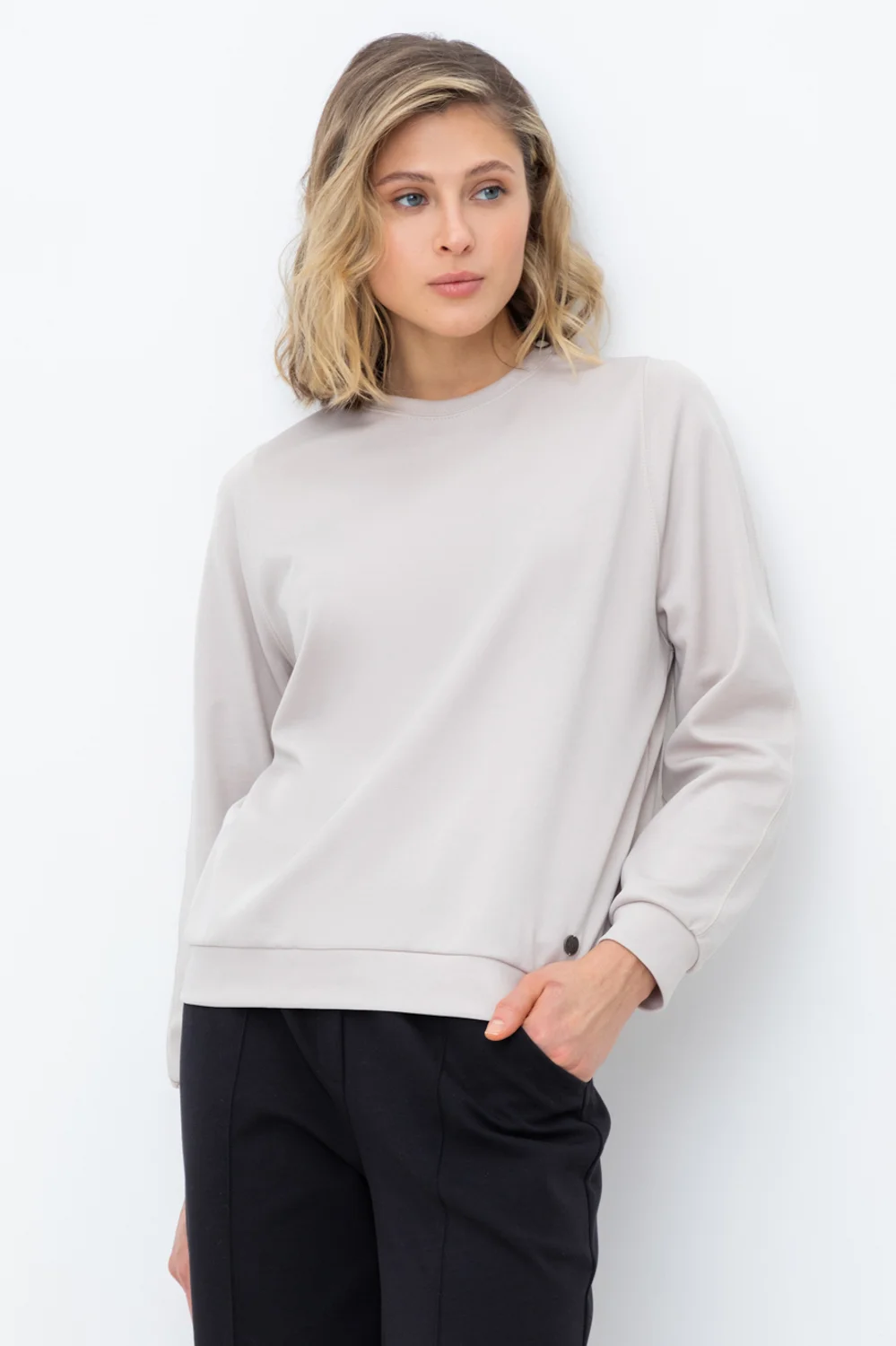 СКИДКИ!! до 31.03.VERY NEAT Джемпер ЕВТ 3244