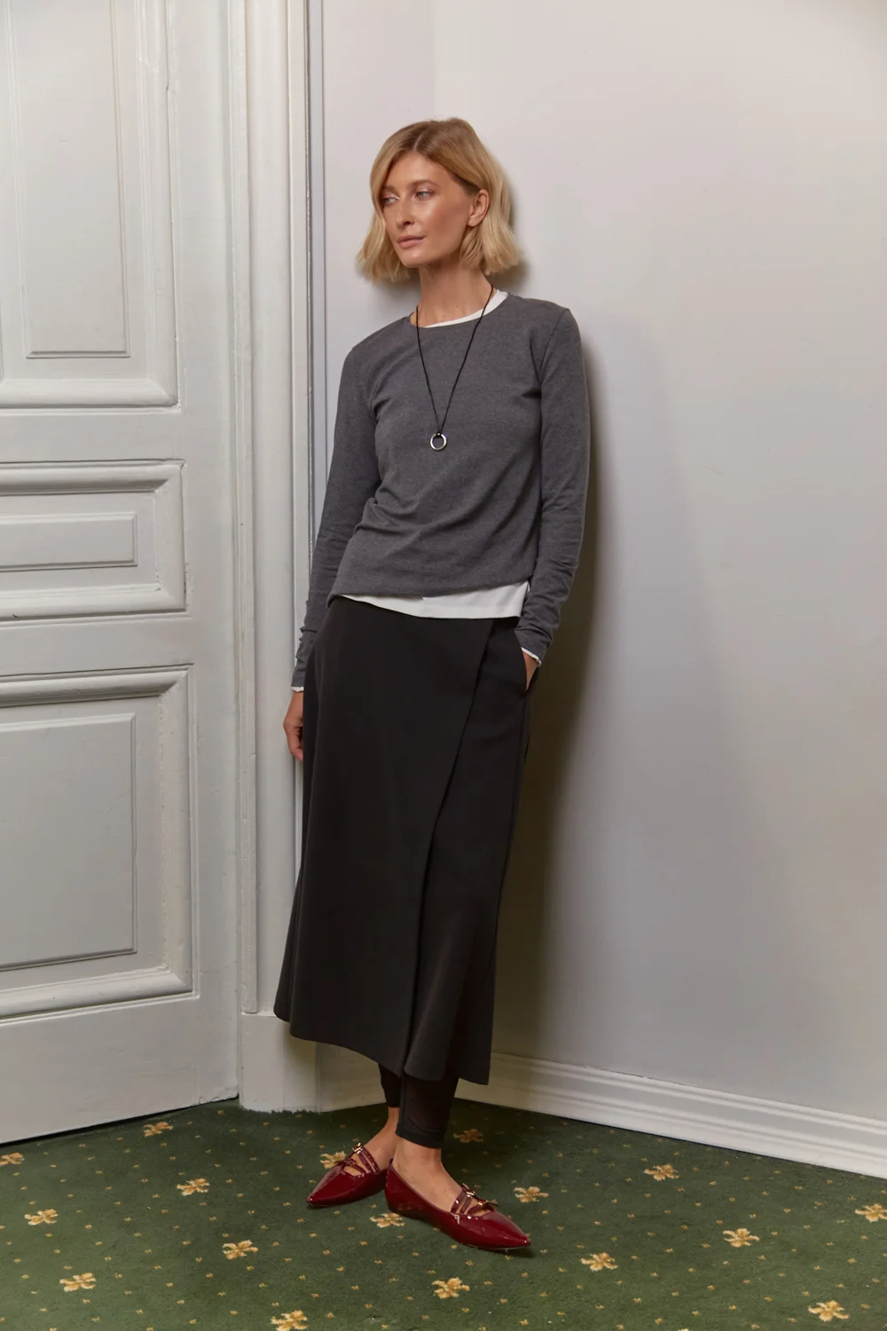 СКИДКИ!! до 31.03.VERY NEAT Юбка ЕВТ 7019