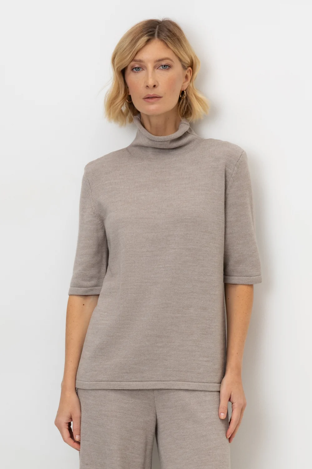 СКИДКИ!! до 31.03.VERY NEAT Джемпер ЕВ 30146/ш