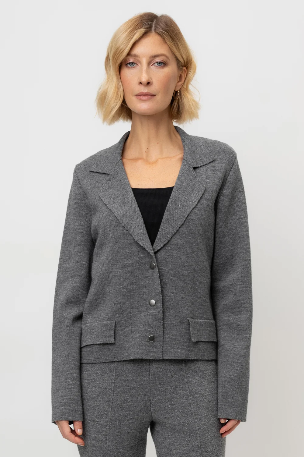 СКИДКИ!! до 31.03.VERY NEAT Жакет ЕВ 30164/ш