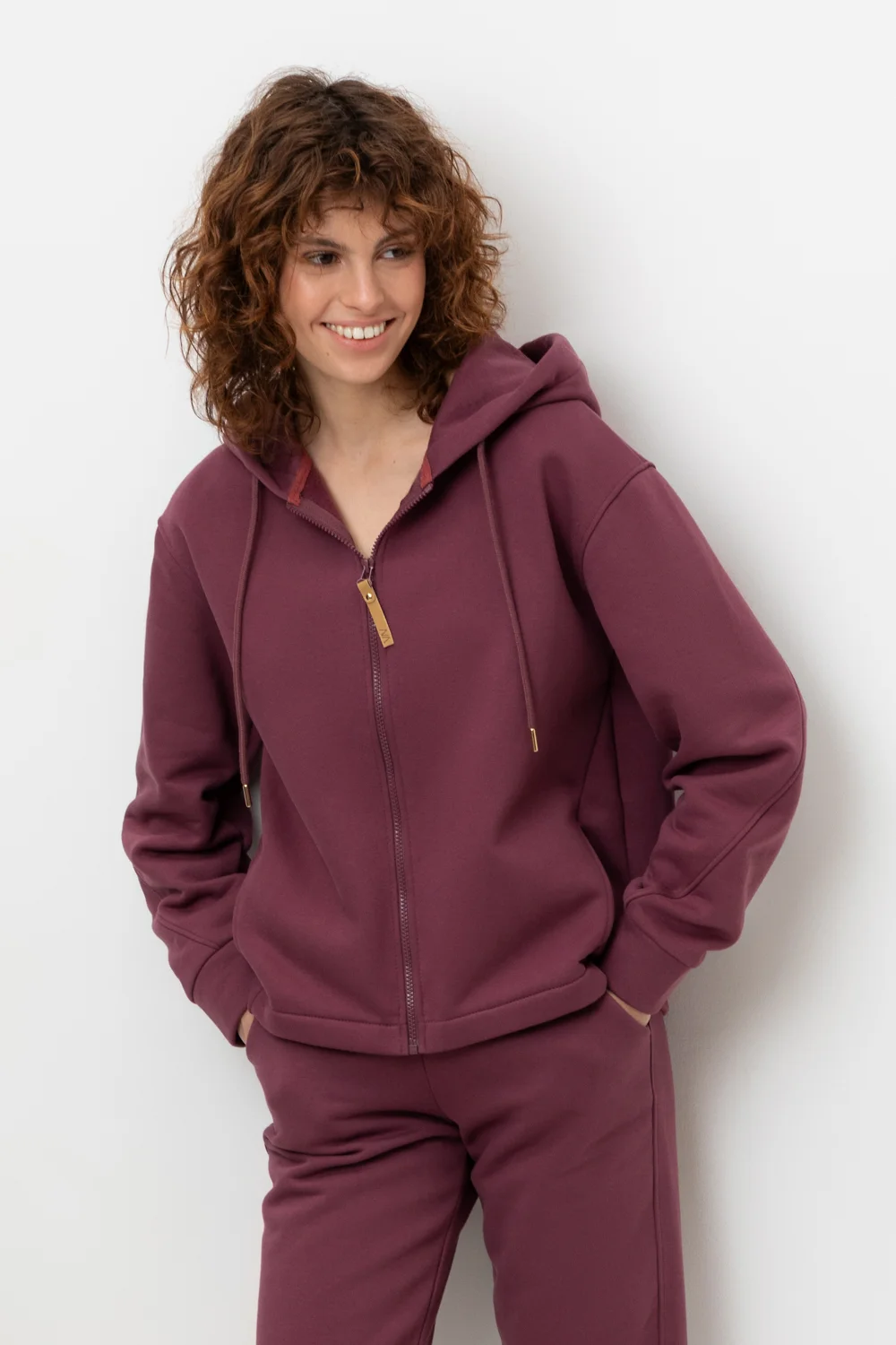 СКИДКИ!! до 31.03.VERY NEAT Жакет ЕВТ 3117/24