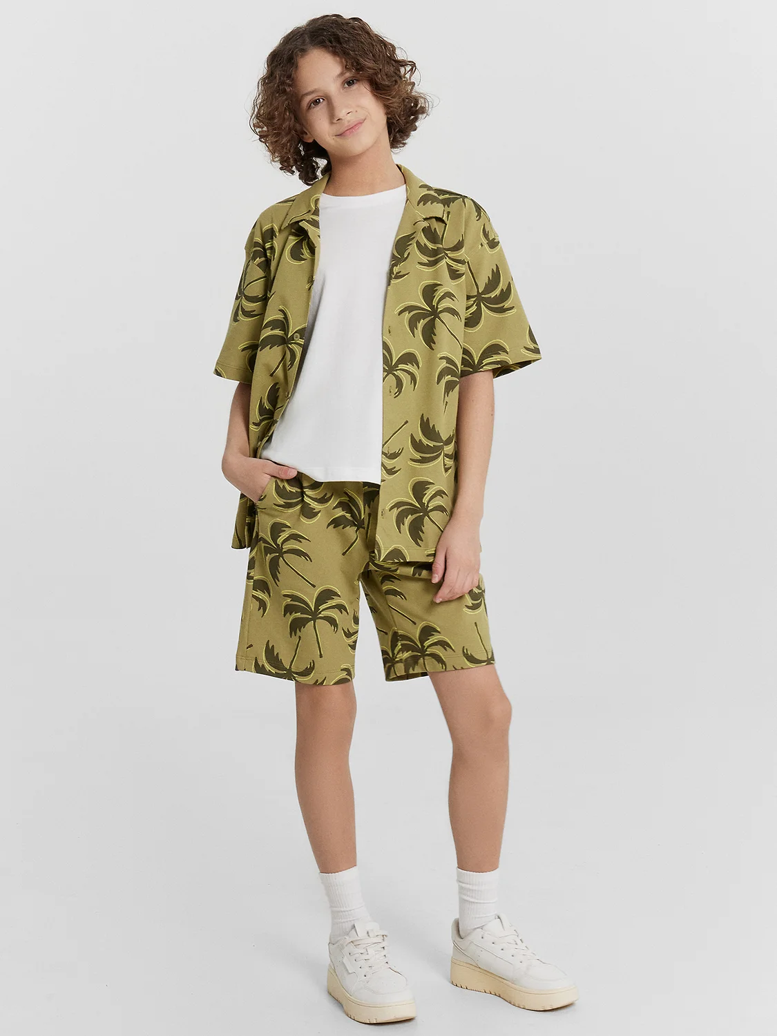 MARK FORMELLE Шорты 133351