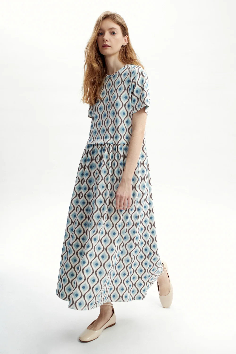 СКИДКИ!! до 31.03.VERY NEAT Платье ЕВТ 5070