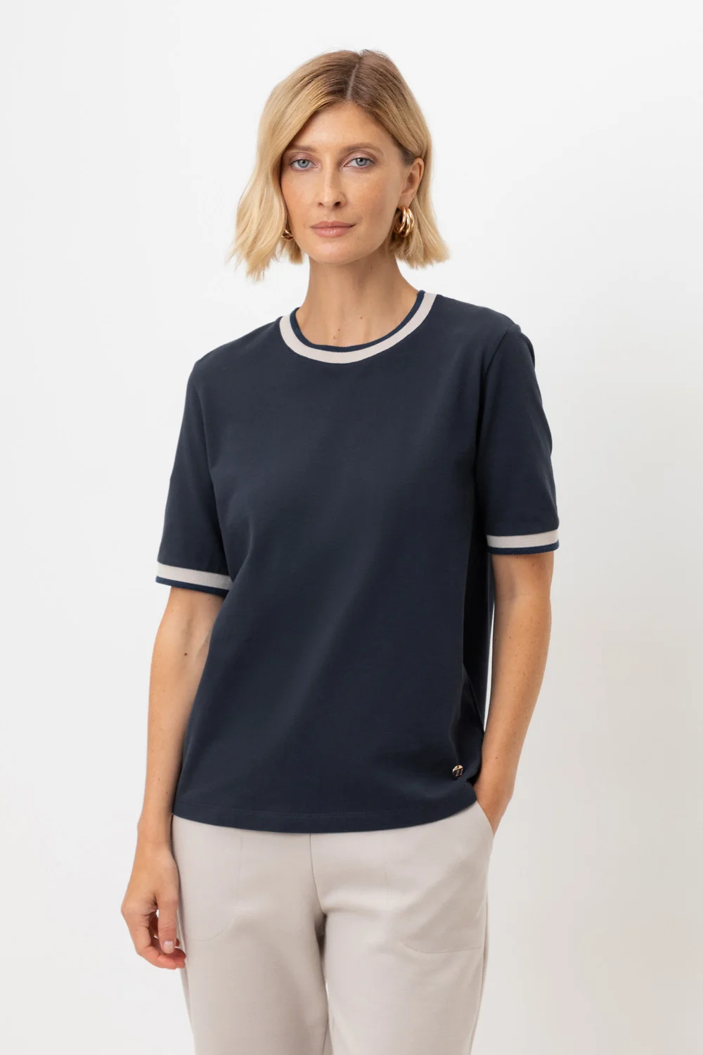 СКИДКИ!! до 31.03.VERY NEAT Футболка ЕВТ 3127