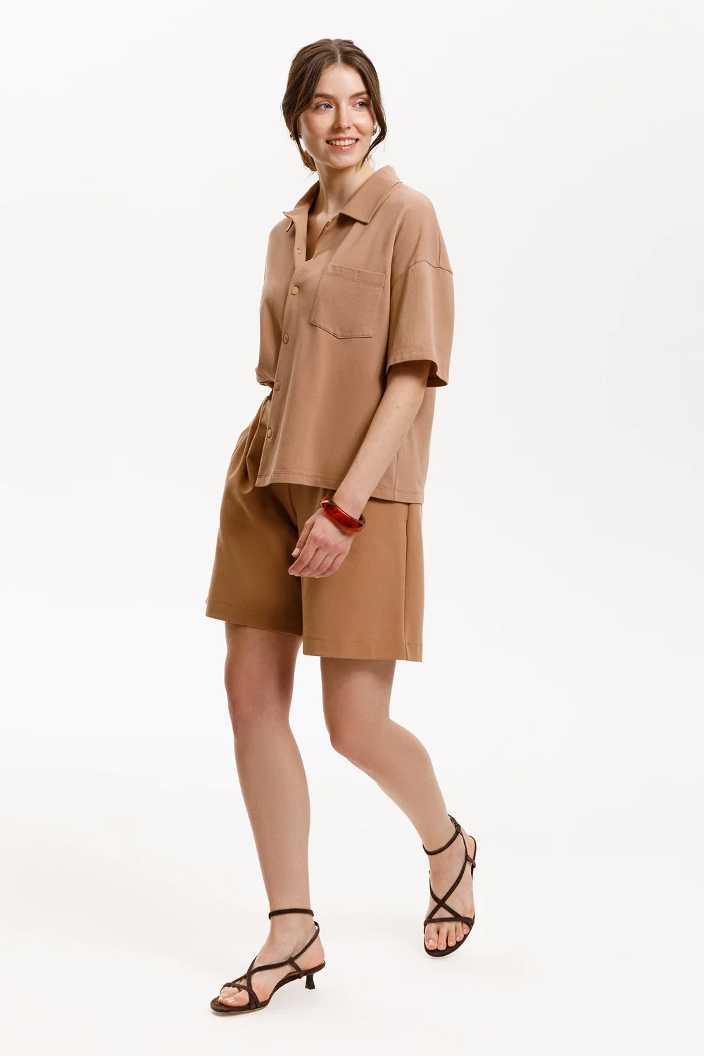 СКИДКИ!! до 31.03.VERY NEAT Шорты ЕВТ 4140