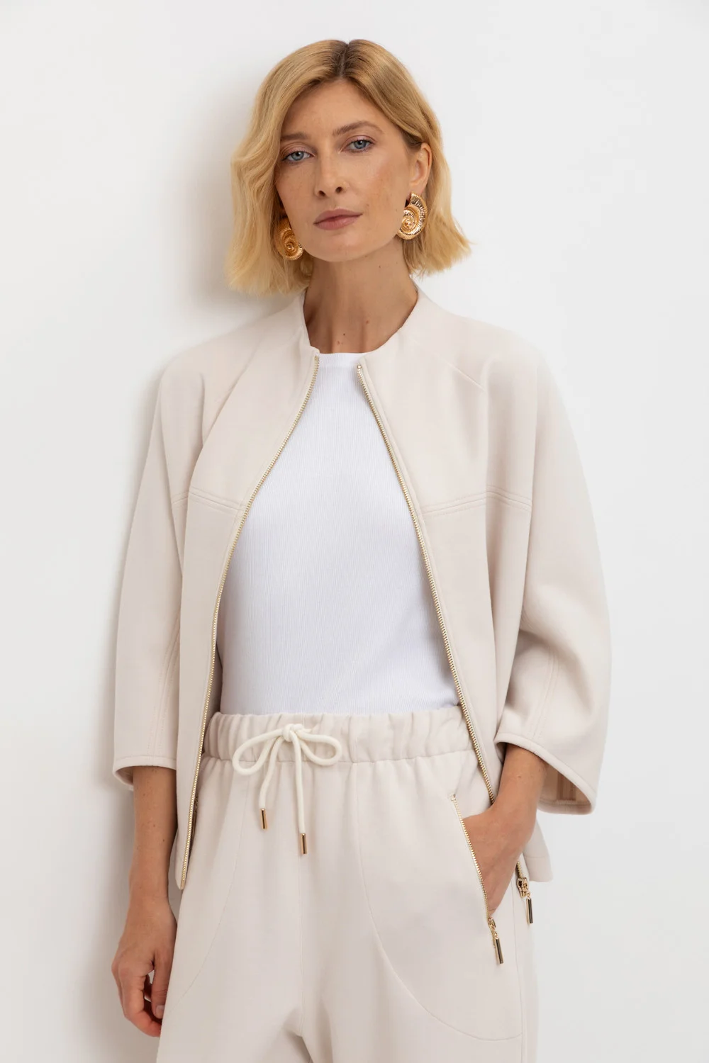 СКИДКИ!! до 31.03.VERY NEAT Жакет ЕВТ 3281