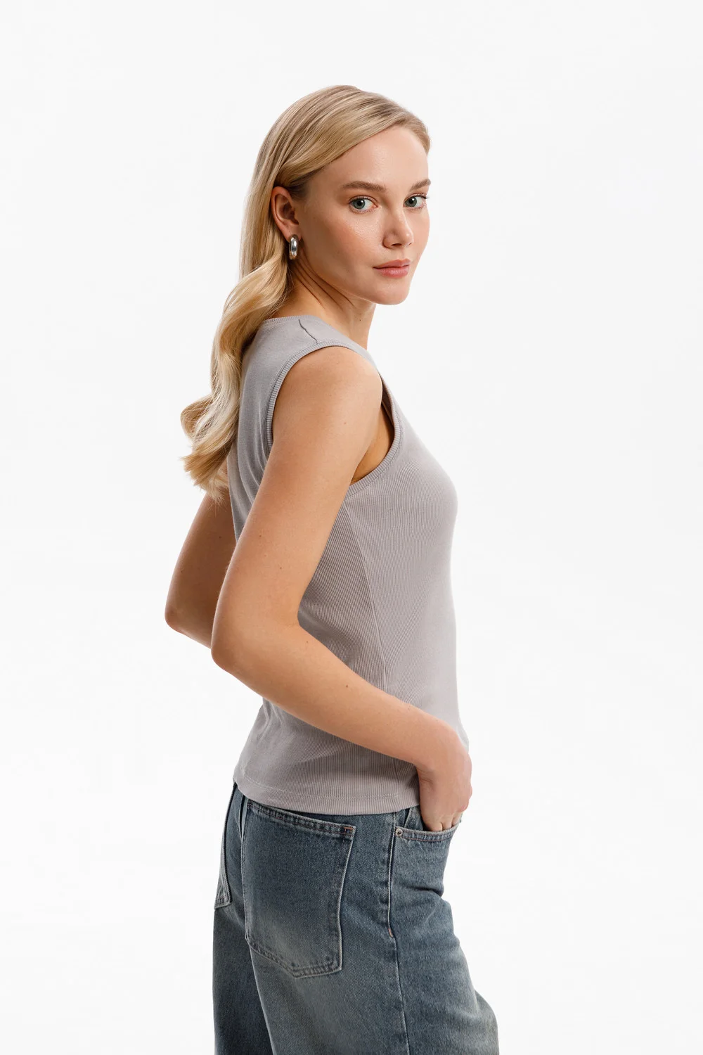 СКИДКИ!! до 31.03.VERY NEAT Топ ЕВТ 3037/25