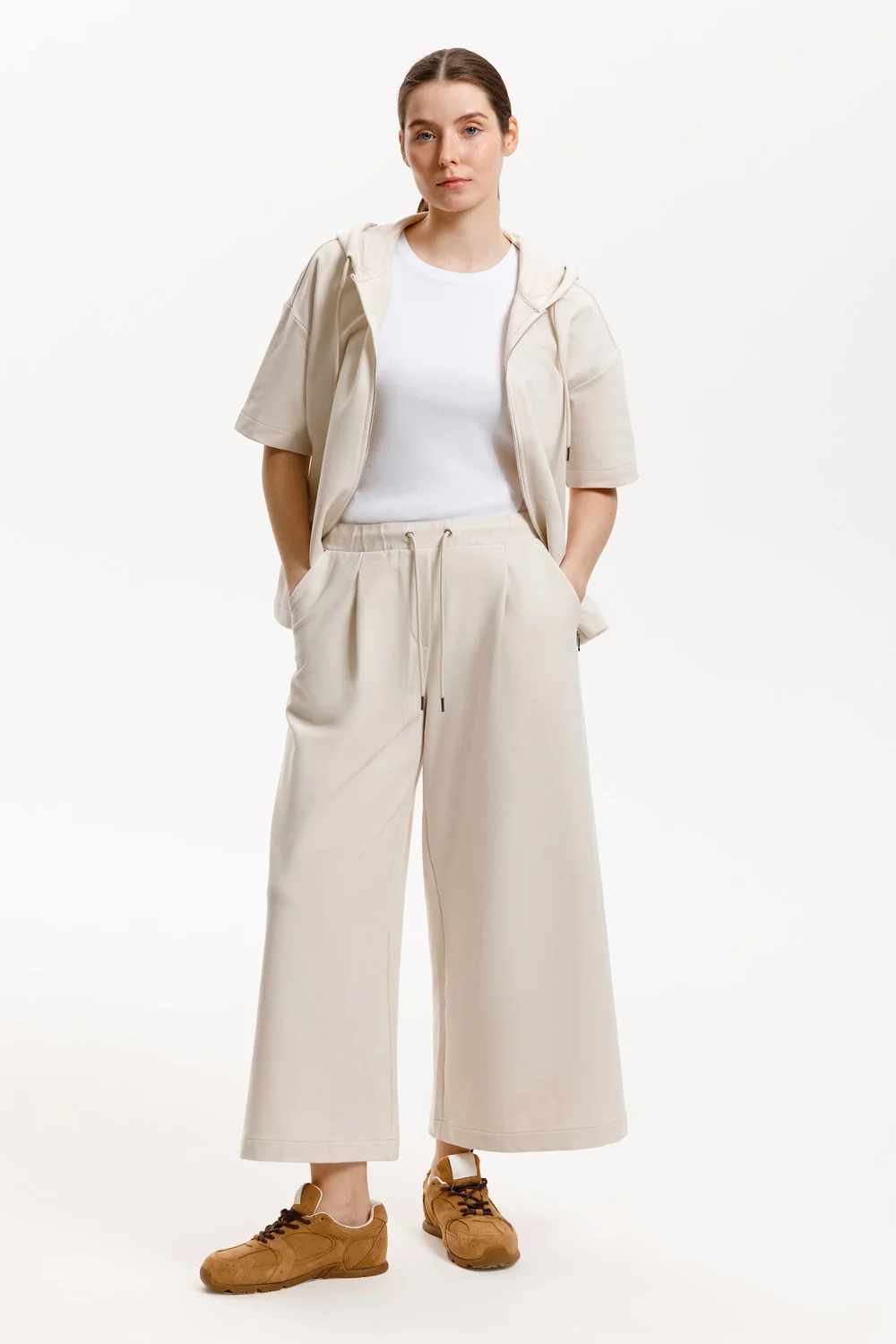 СКИДКИ!! до 31.03.VERY NEAT Брюки ЕВТ 4137