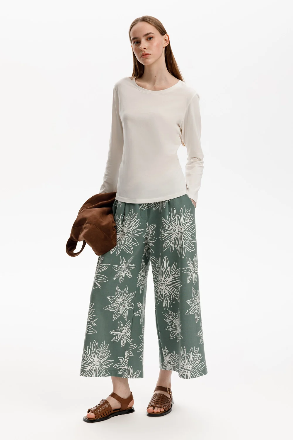 СКИДКИ!! до 31.03.VERY NEAT Кюлоты ЕВТ 4150