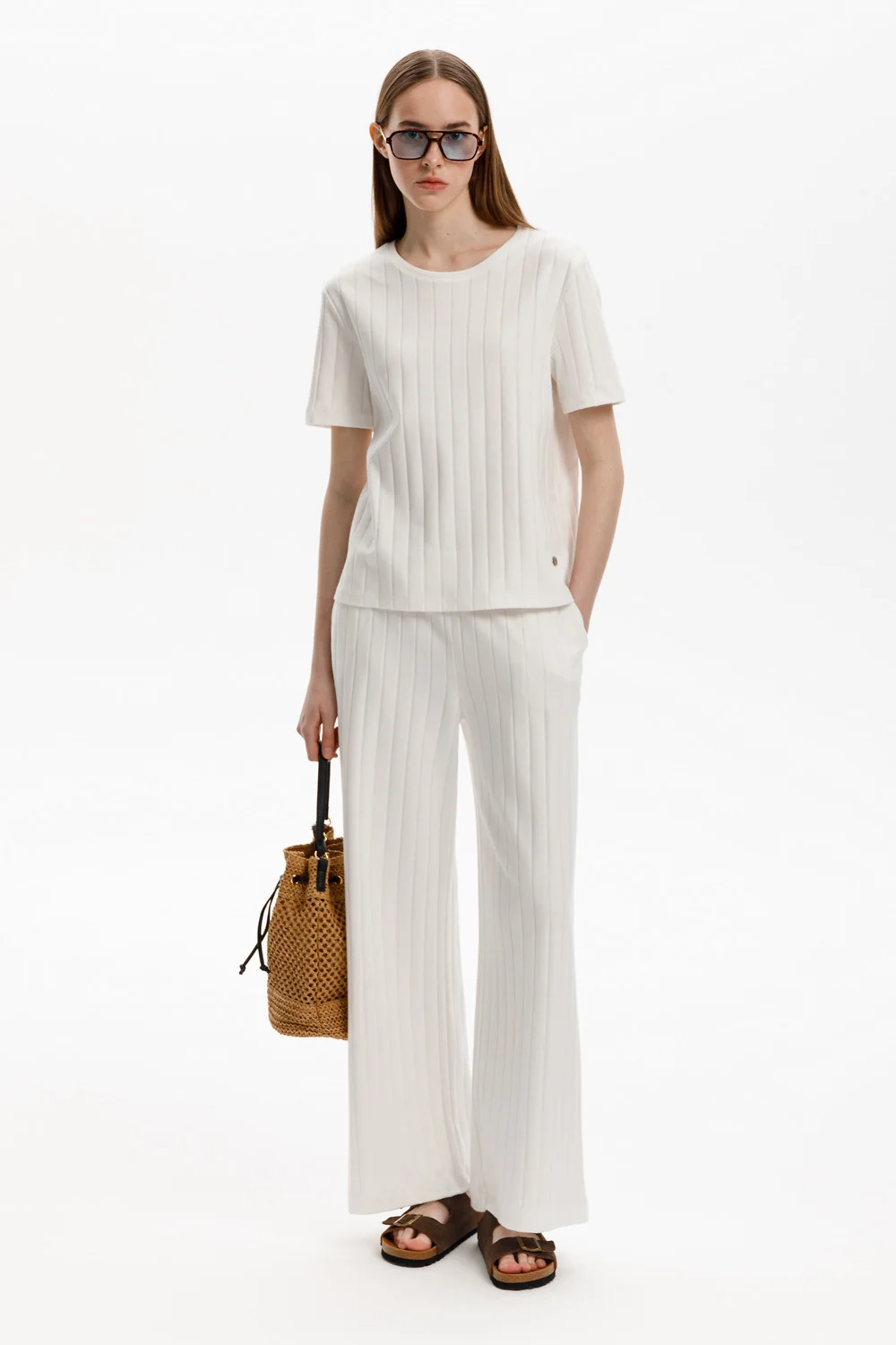 СКИДКИ!! до 31.03.VERY NEAT Брюки ЕВТ 4110