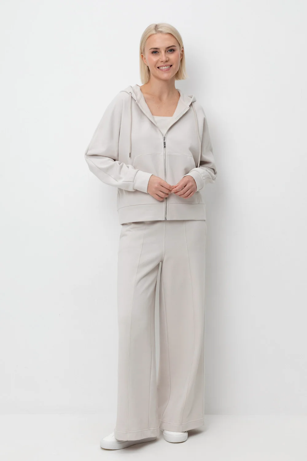 СКИДКИ!! до 31.03.VERY NEAT Брюки ЕВТ 4125/25