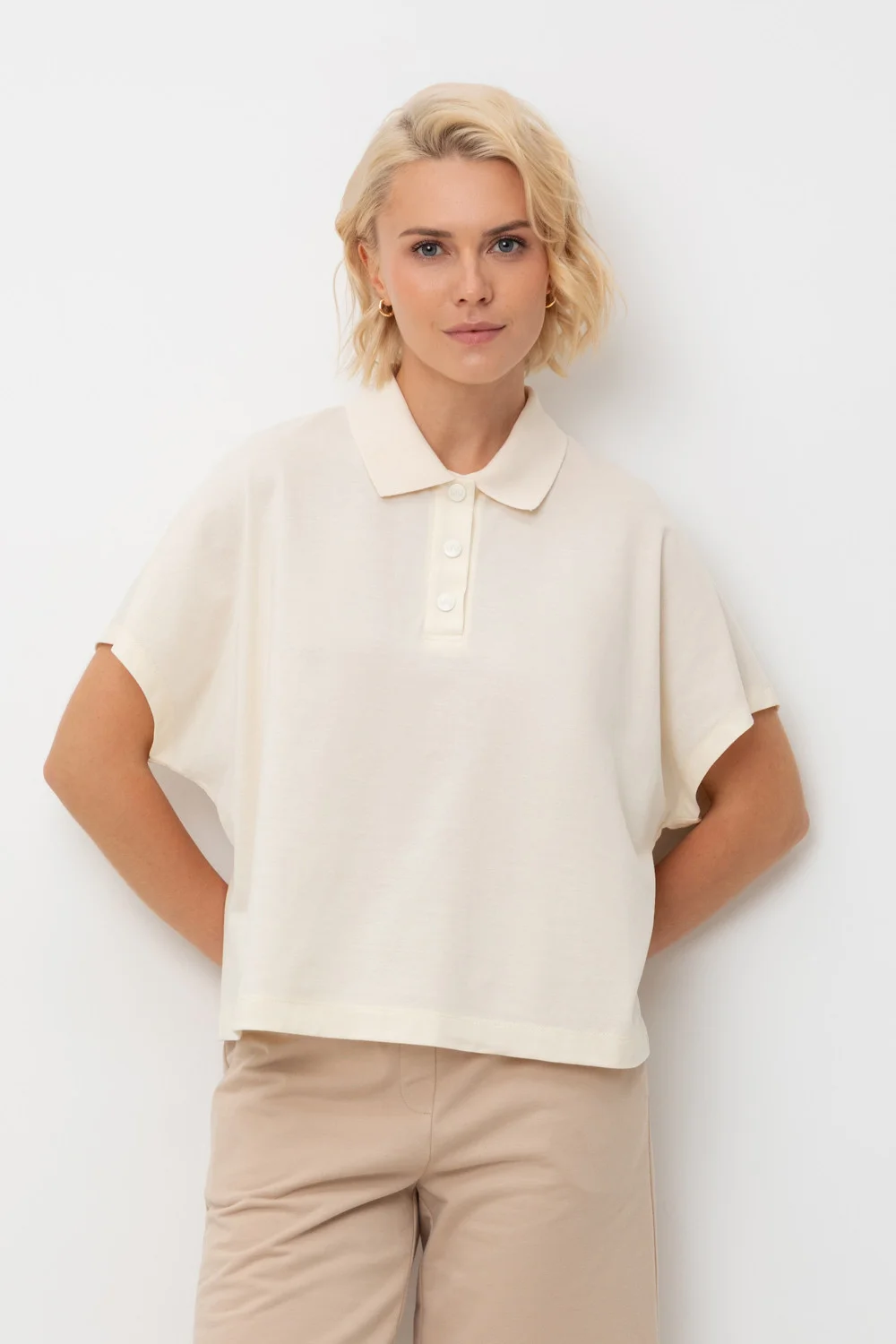 СКИДКИ!! до 31.03.VERY NEAT Футболка ЕВТ 3288