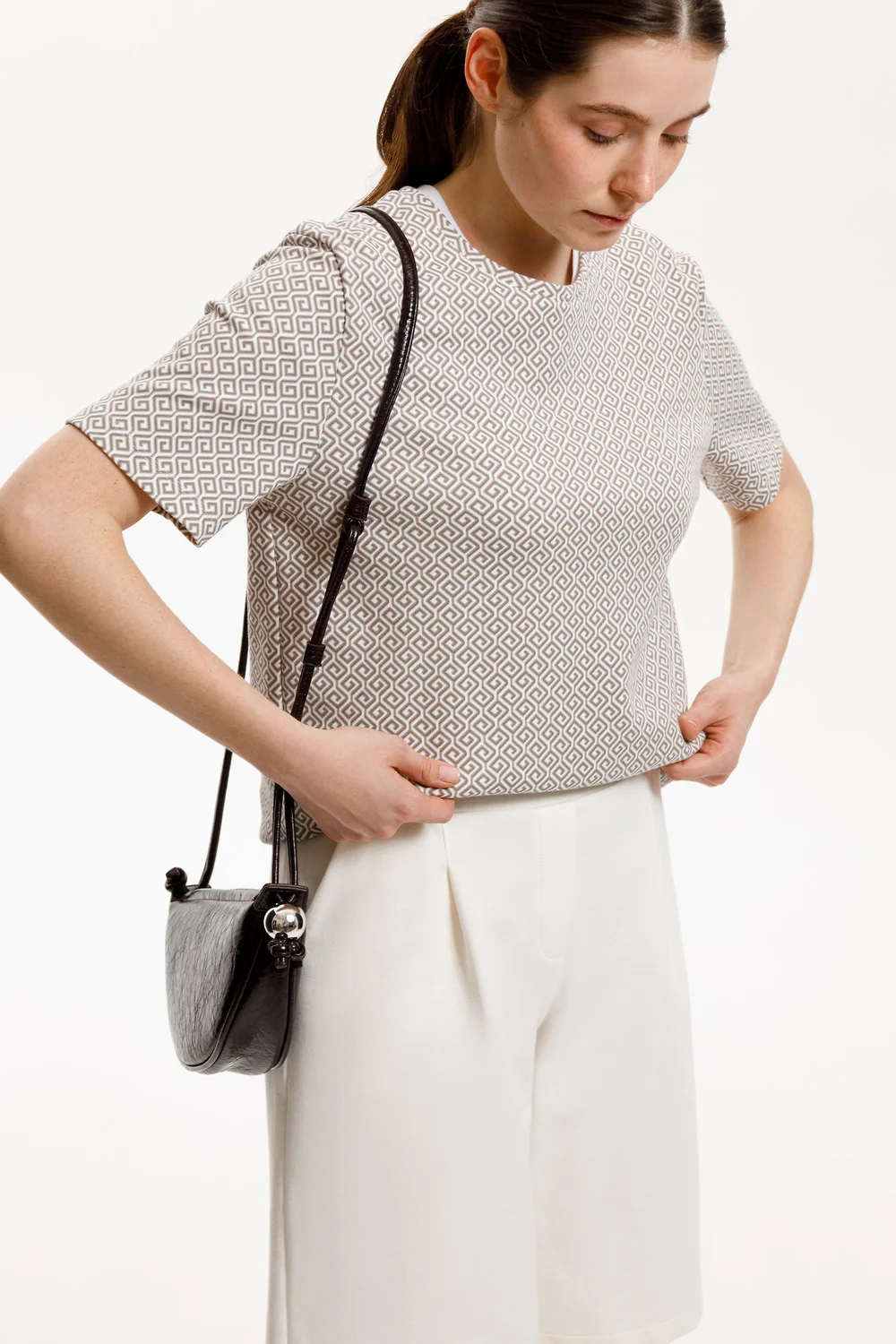 СКИДКИ!! до 31.03.VERY NEAT Футболка ЕВТ 3216