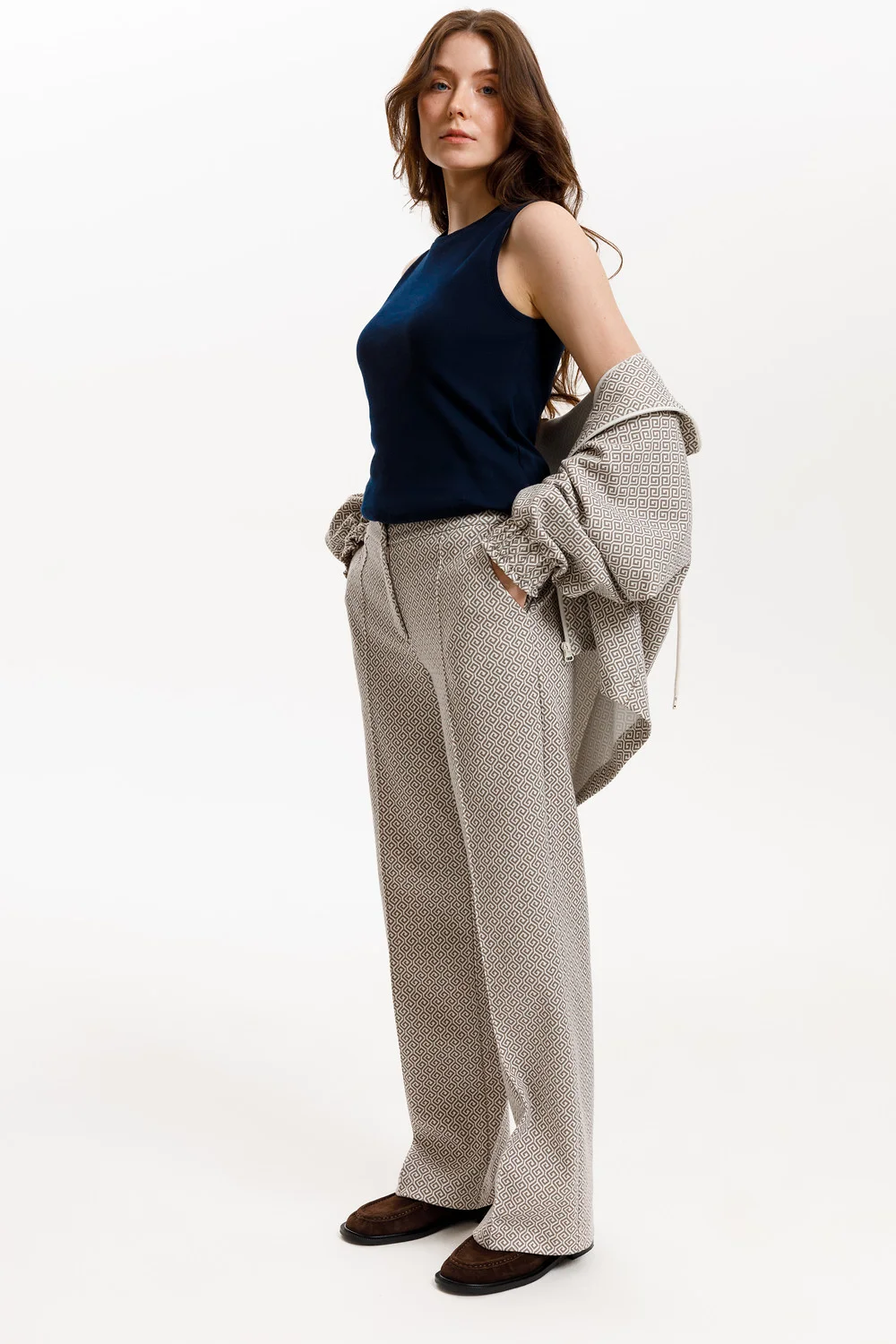 СКИДКИ!! до 31.03.VERY NEAT Брюки ЕВТ 4100