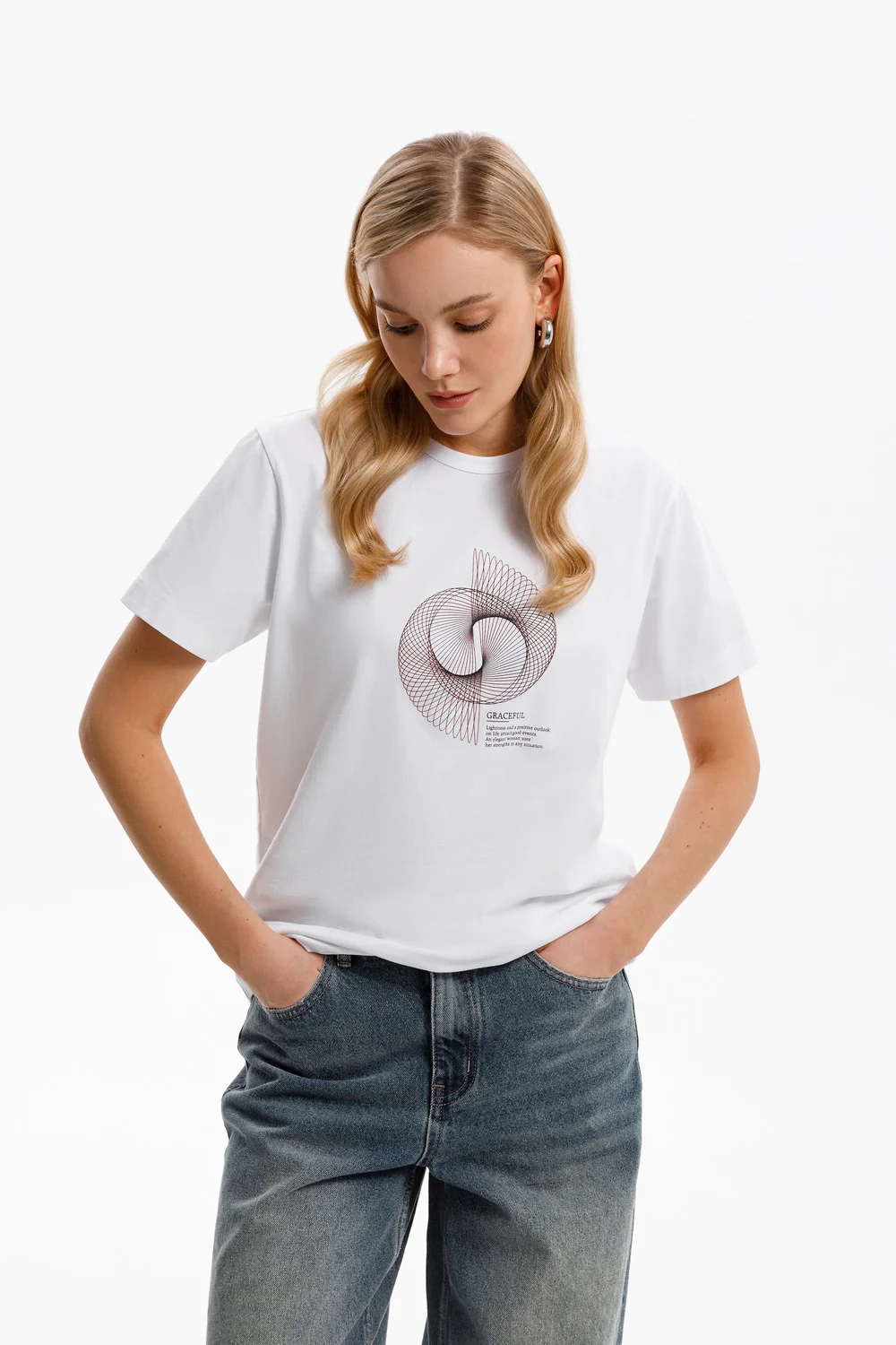 СКИДКИ!! до 31.03.VERY NEAT Футболка ЕВТ 3306