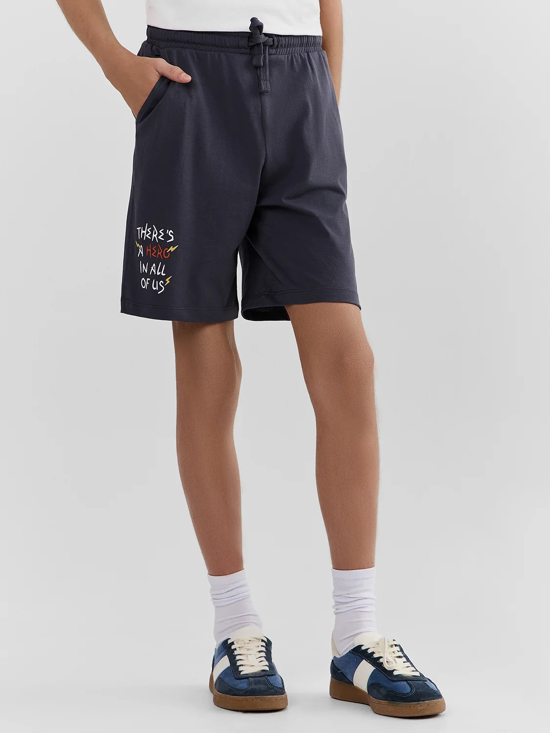 MARK FORMELLE Шорты 133330